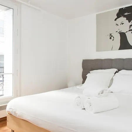 Private Apartment - Louvre - Saint Honore Apartment *