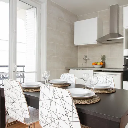 Private Apartment - Louvre - Saint Honore Apartment *